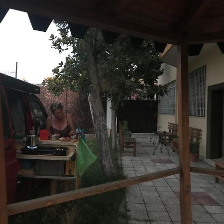 Sunrise Guest House Shkoder Exterior photo