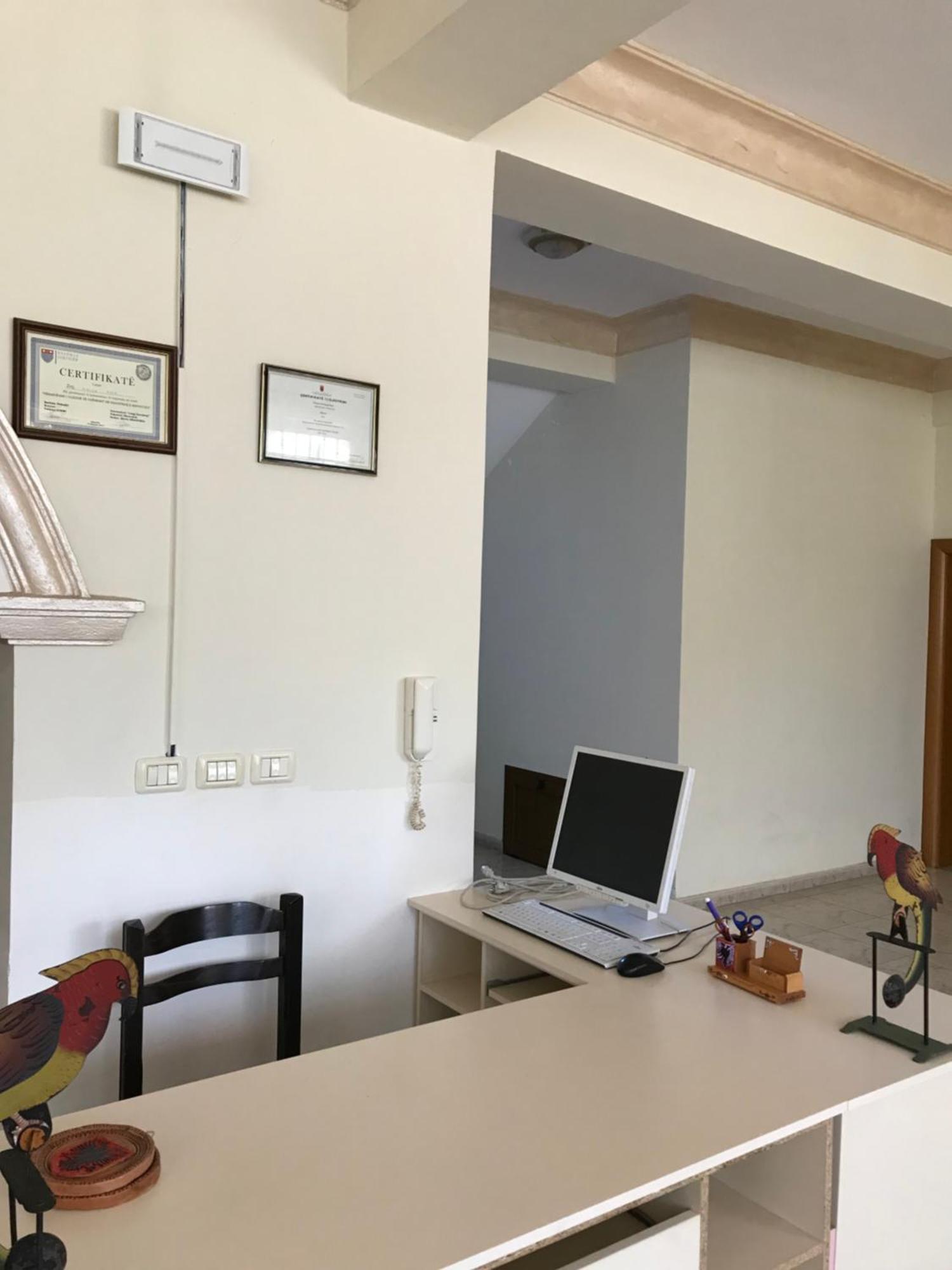 Sunrise Guest House Shkoder Exterior photo
